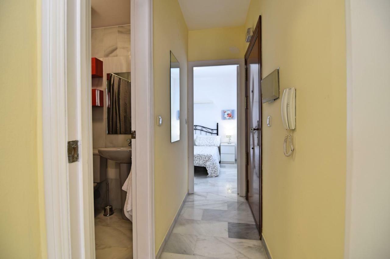 Apartamento Cister Old Town Малага Экстерьер фото